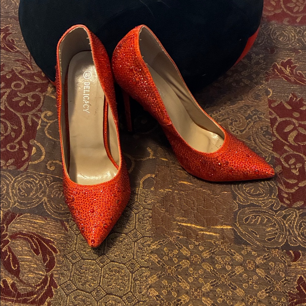 Delicacy Shimmering Red Heels